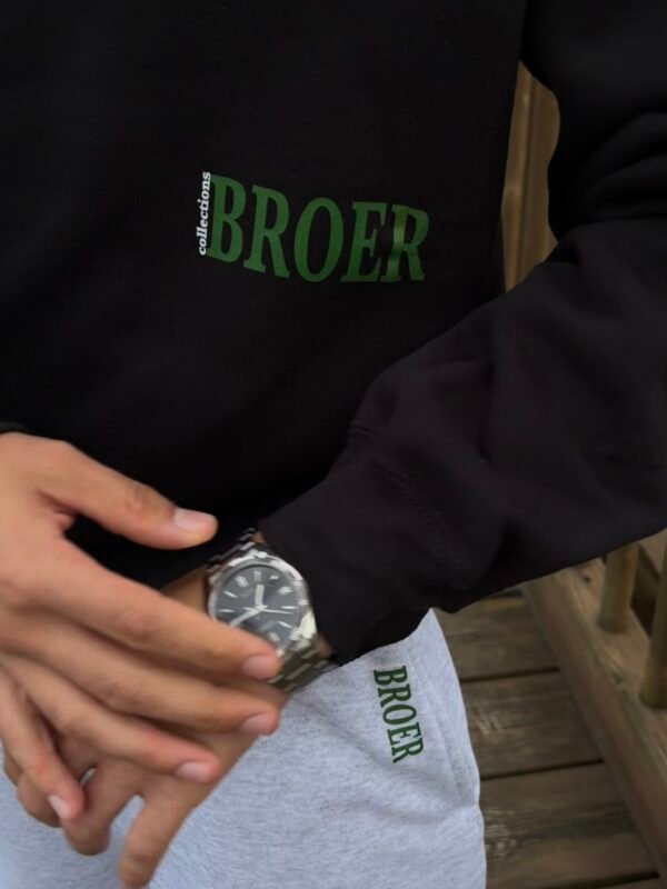 Essenziale Black Crewneck